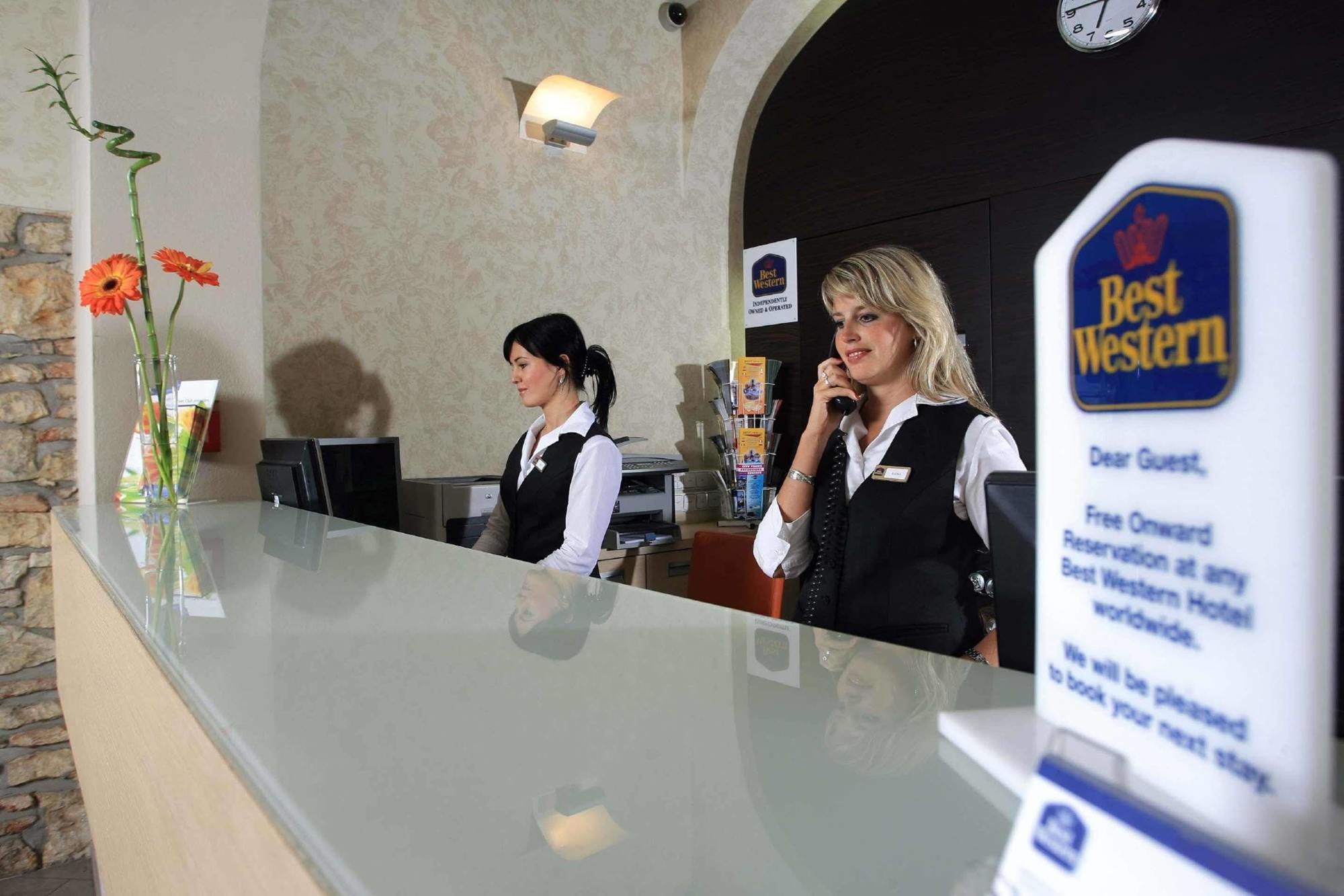 Páv Hotel 3*